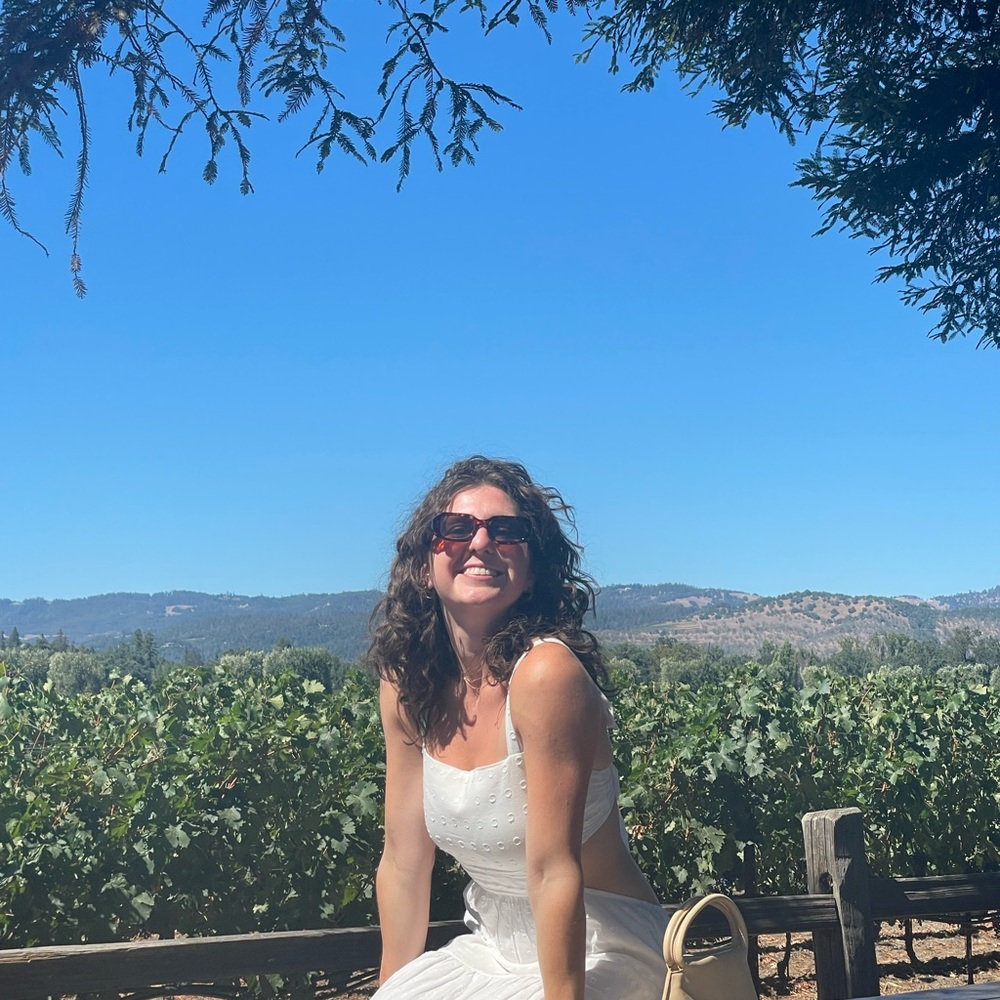Meet your Posher, Maja